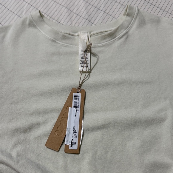 SKIMS Long Sleeve Top - Picture 3 of 3